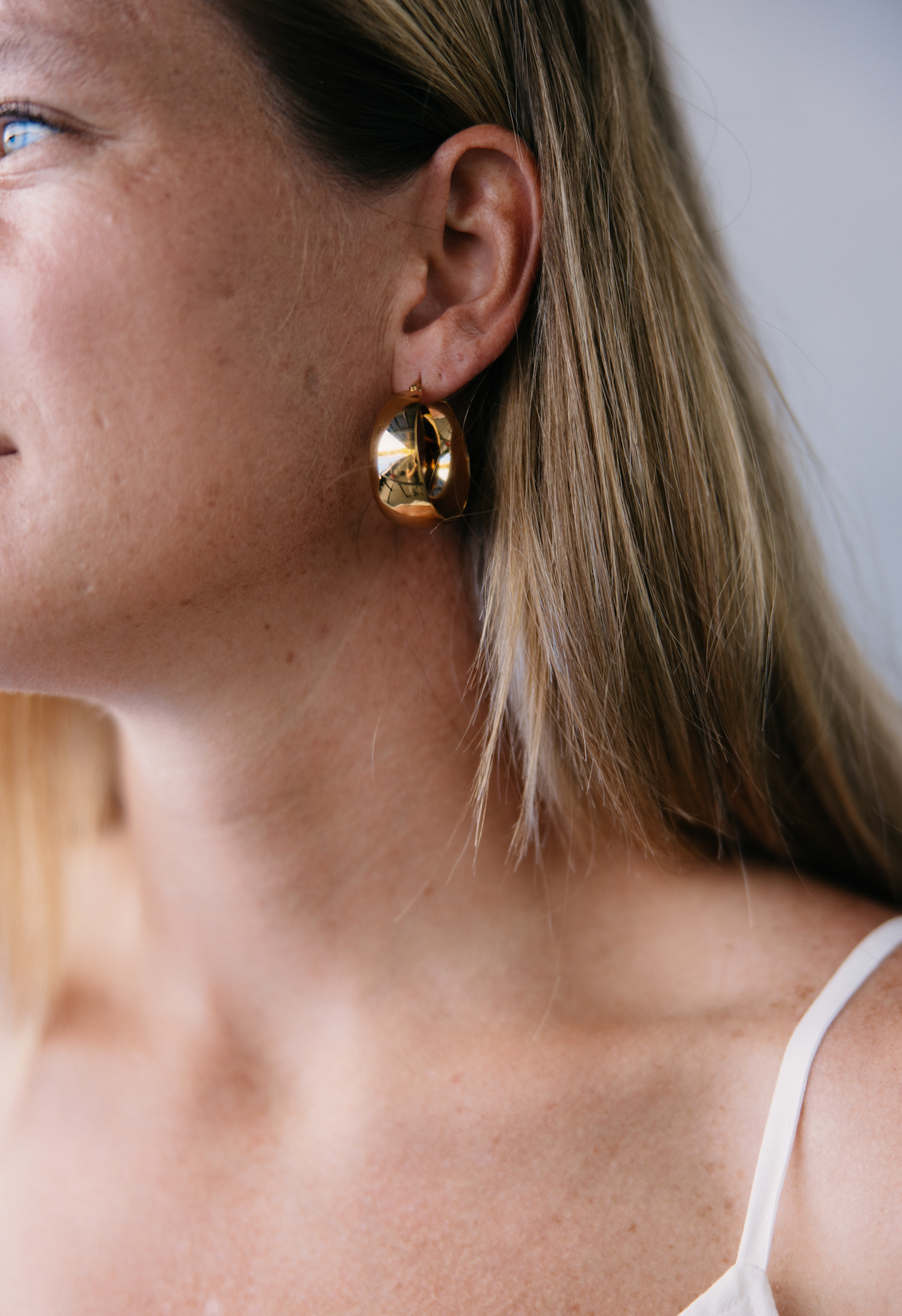 Wide Hoop Gold